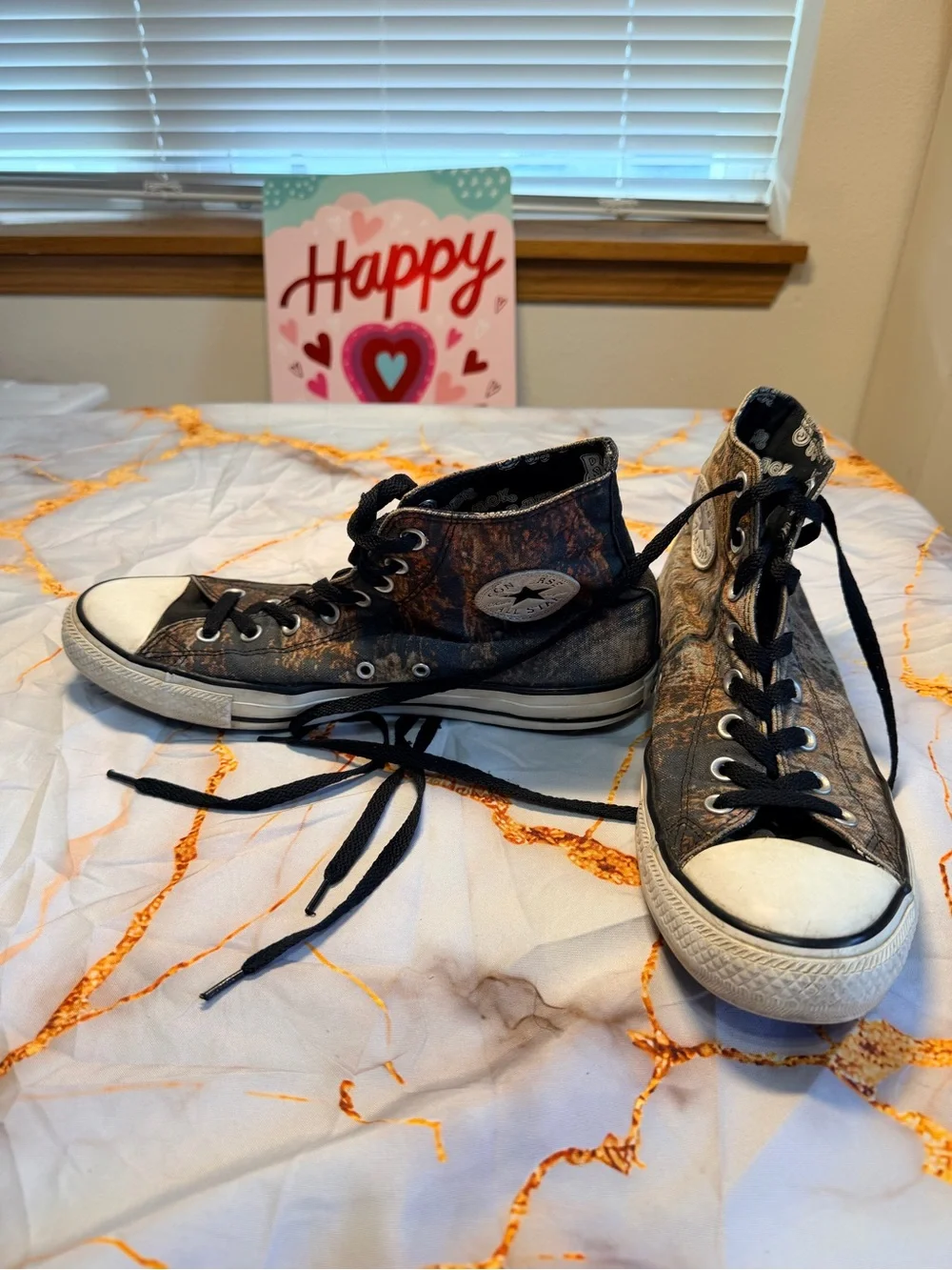 2014 Black Sabbath Converse all Stars size 9 1/2
